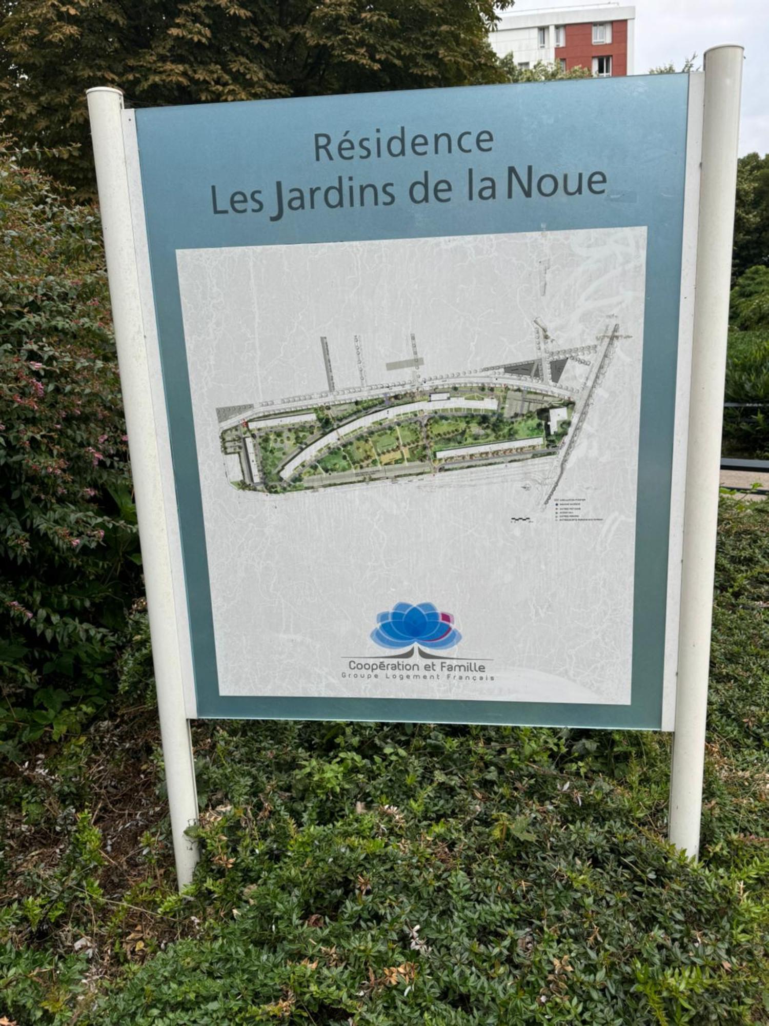 Jardins De La Noue Apartment Villeneuve-la-Garenne Ngoại thất bức ảnh